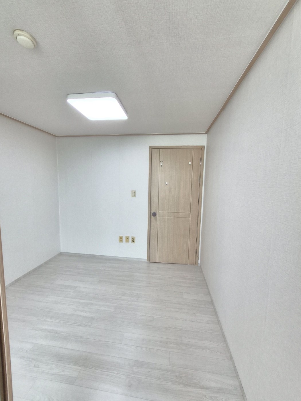 /user/n/naejibinterior/editor/2505/8aed1f4445cf6c833602efec091ae75c_1747052946_3684.jpg 이미지크게보기